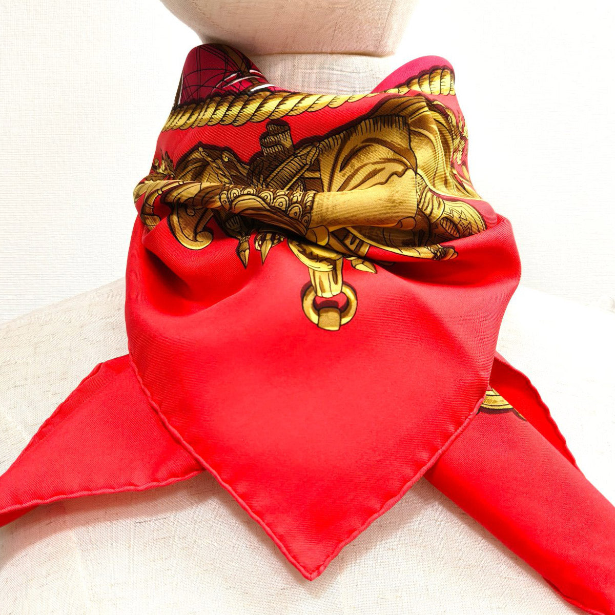 HERMES Carre 90 MARINE ET CAVALERIE Silk Scarf Red Product No: 10869