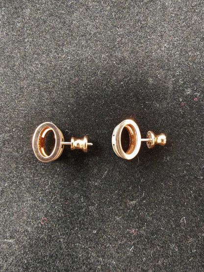 HERMES 爱马仕 Mini Pop H 耳钉 米色 款号：10989