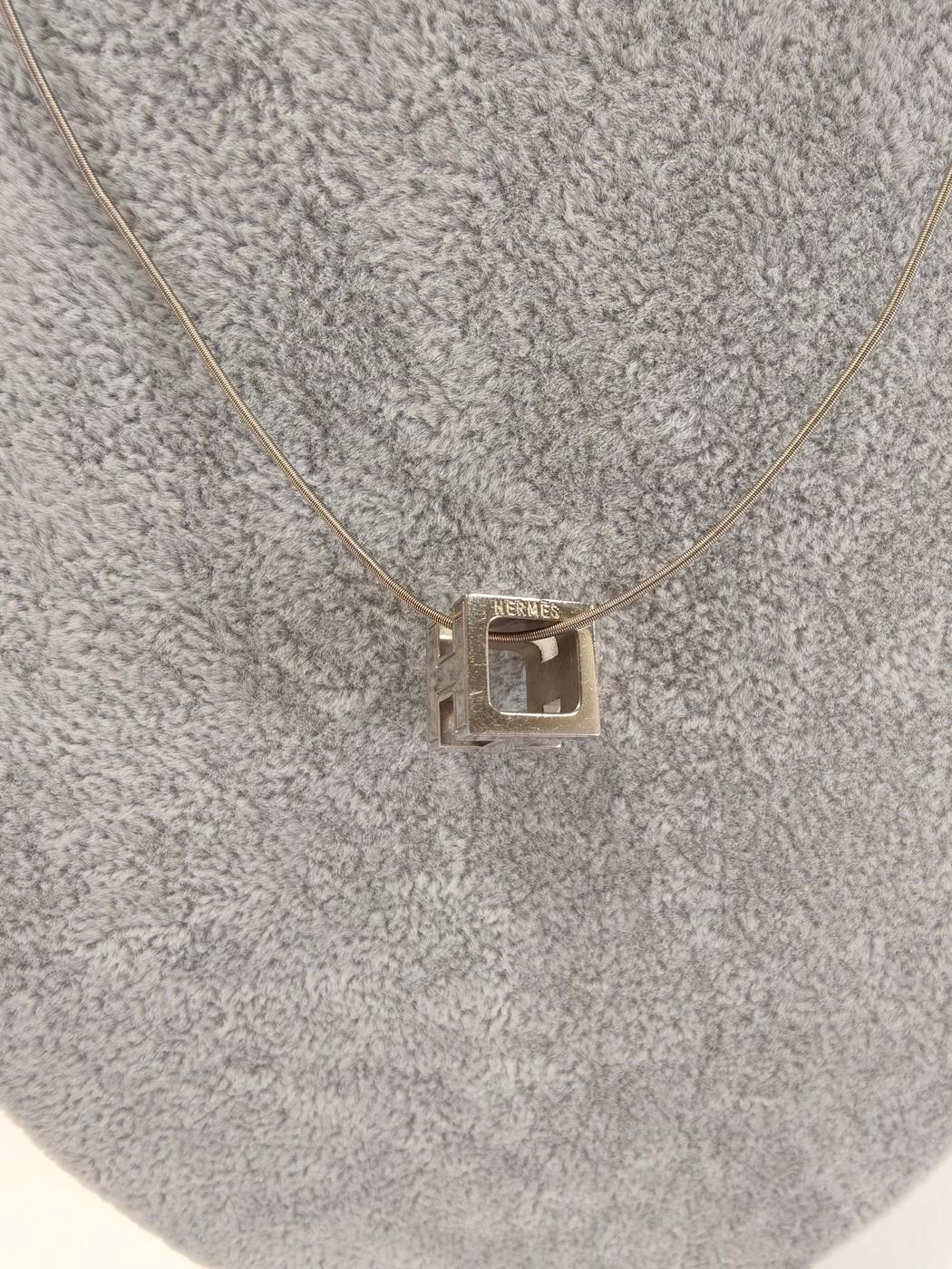 HERMES エルメス カージュドアッシュ Hキューブ ネックレス シルバー 管理番号：11169