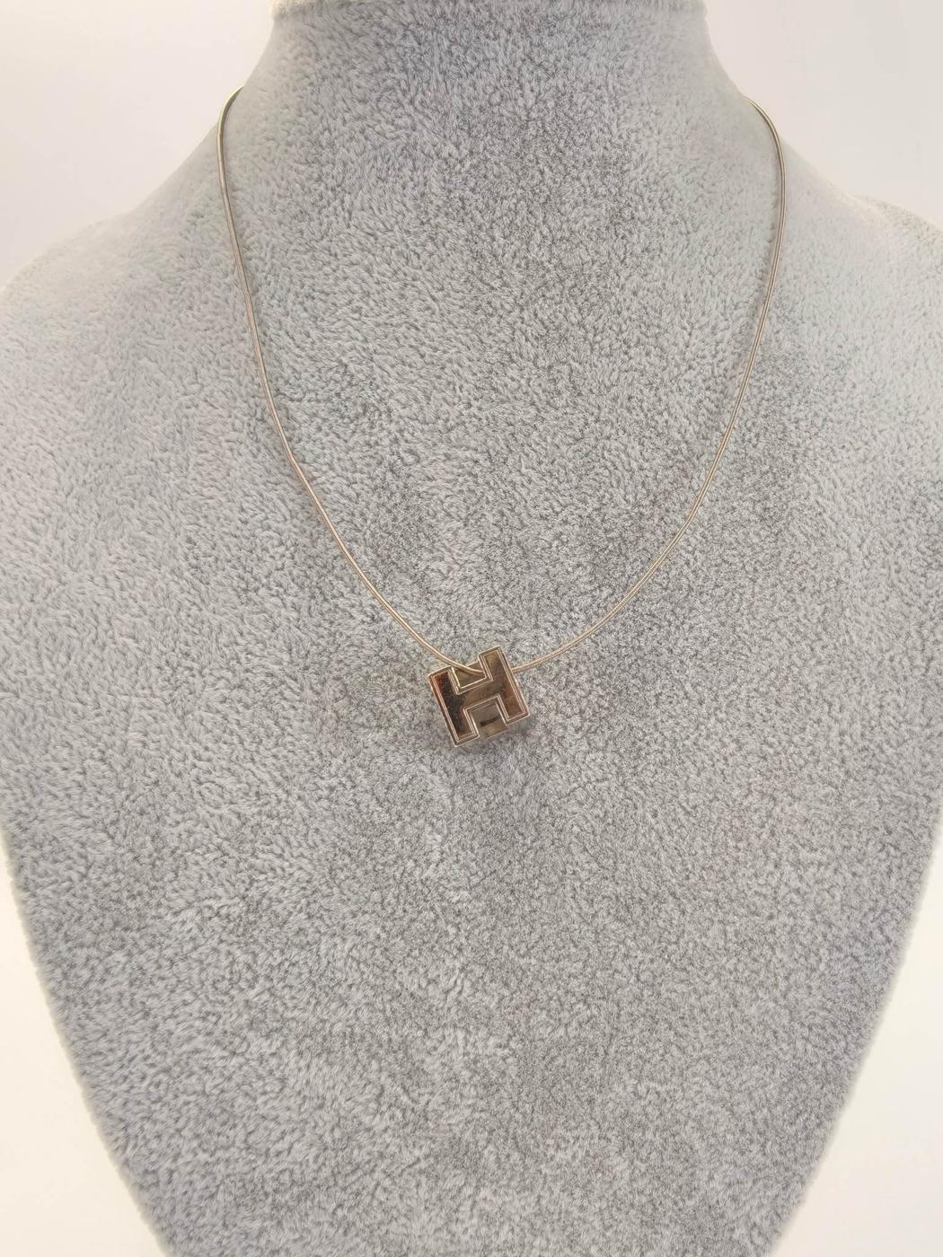 HERMES エルメス カージュドアッシュ Hキューブ ネックレス シルバー 管理番号：11169
