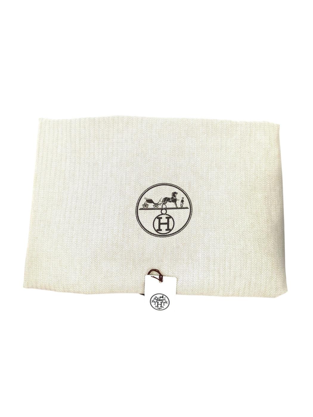 HERMES エルメス アヴァロン スクエア PM クッション オレンジ 管理番号：11704
