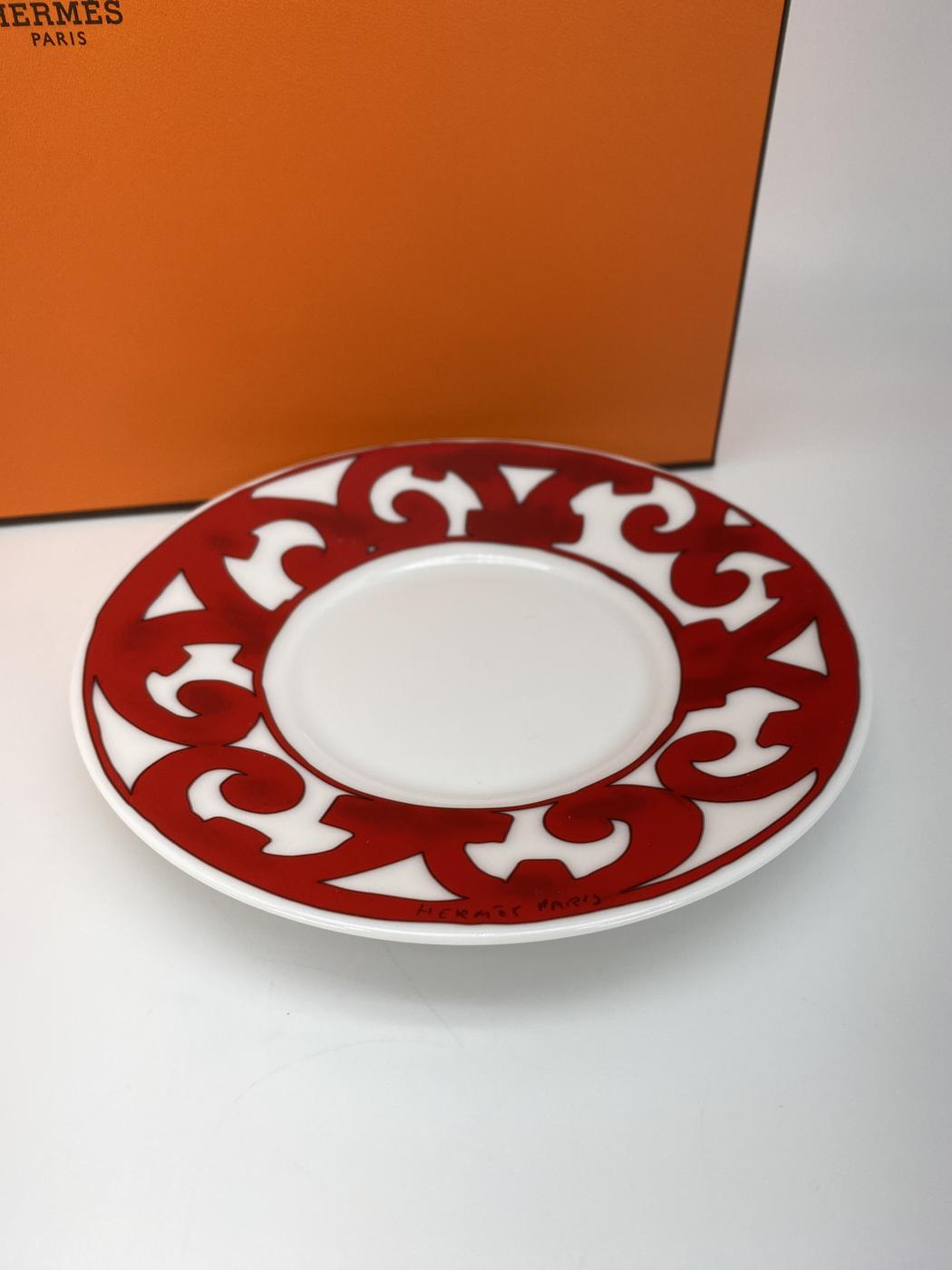 新品同様】エルメス HERMES ガダルキヴィール ティーカップ＆ソーサー