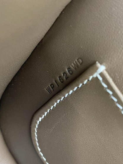 【近全新】爱马仕 Della Cavalleria Elan 手袋，全新未使用，参考编号：9168