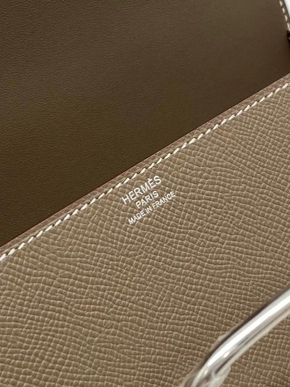 【近全新】爱马仕 Della Cavalleria Elan 手袋，全新未使用，参考编号：9168