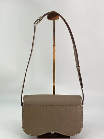 【近全新】爱马仕 Della Cavalleria Elan 手袋，全新未使用，参考编号：9168