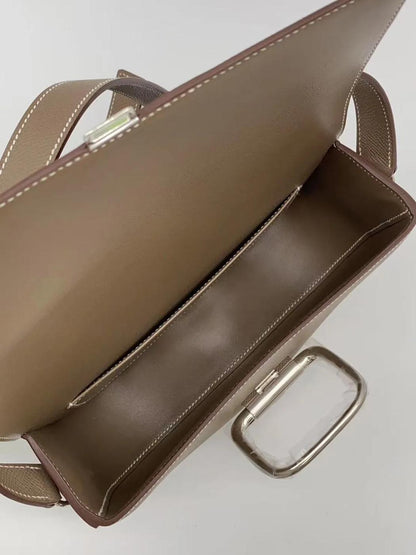 【近全新】爱马仕 Della Cavalleria Elan 手袋，全新未使用，参考编号：9168