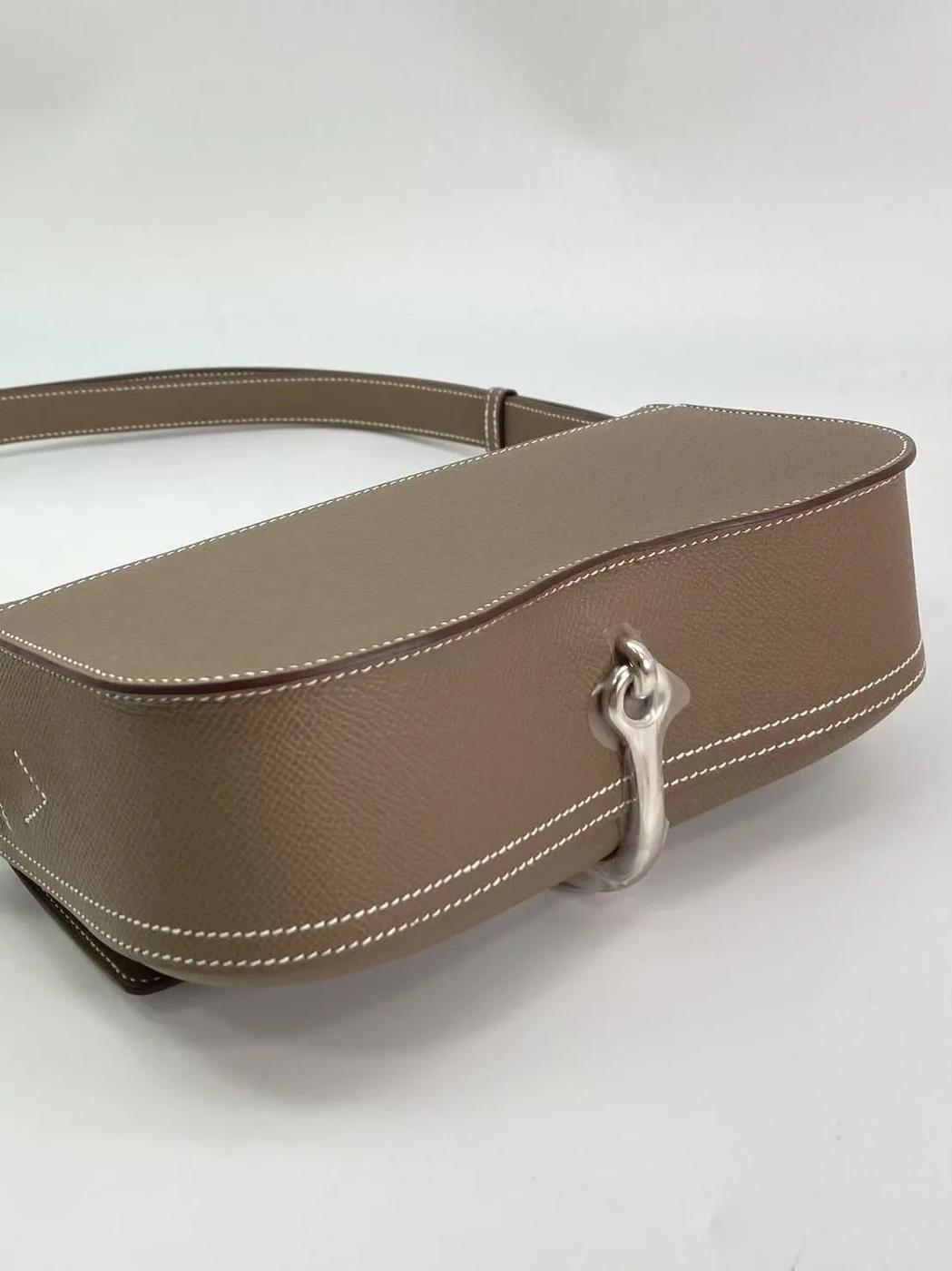 【近全新】爱马仕 Della Cavalleria Elan 手袋，全新未使用，参考编号：9168