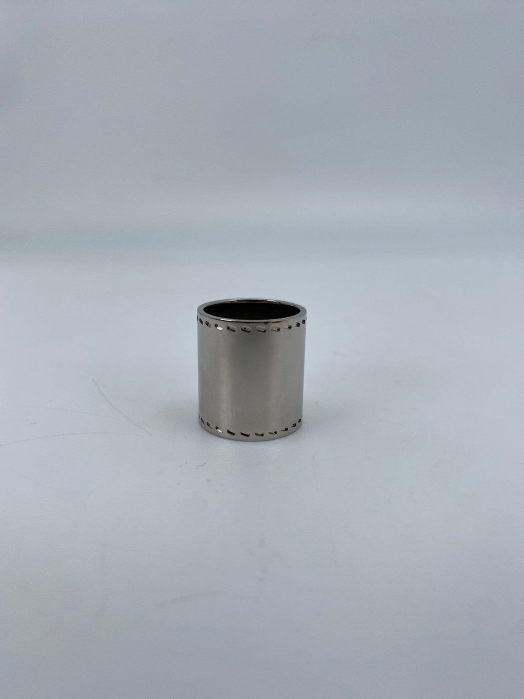 爱马仕银质马蹄形金属丝巾环，参考编号：9345