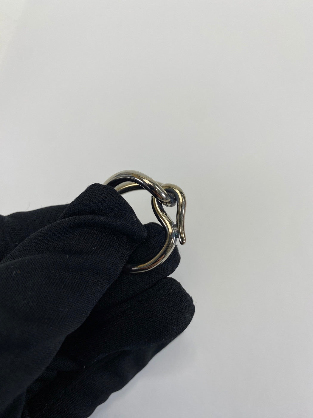 爱马仕 Jumbo Hook 丝巾环，银色，带盒，参考编号：9544