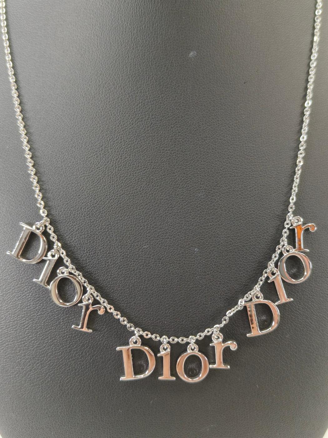 Christian Dior 迪奥 标志 吊坠 项链 银色 商品编号：11106