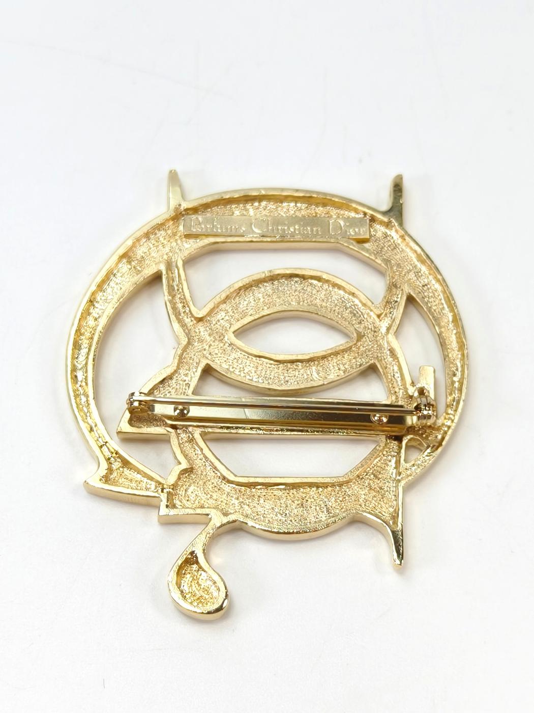 Christian Dior ディオール ロゴ ブローチ ゴールド 管理番号：11112