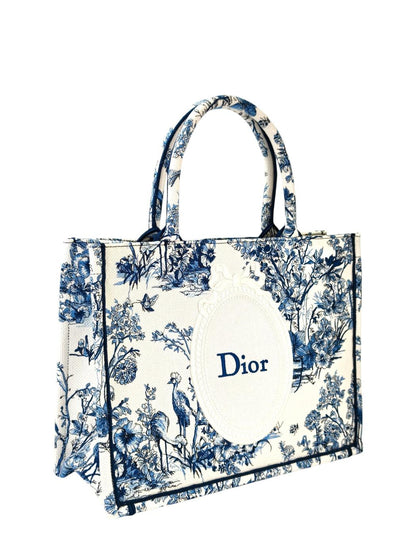 Dior ディオール ブックトートミディアム トワル ドゥ ジュイ フローラル ガーデン エンブロイダリー ストラップ付き トートバッグ ブルー 管理番号：11398