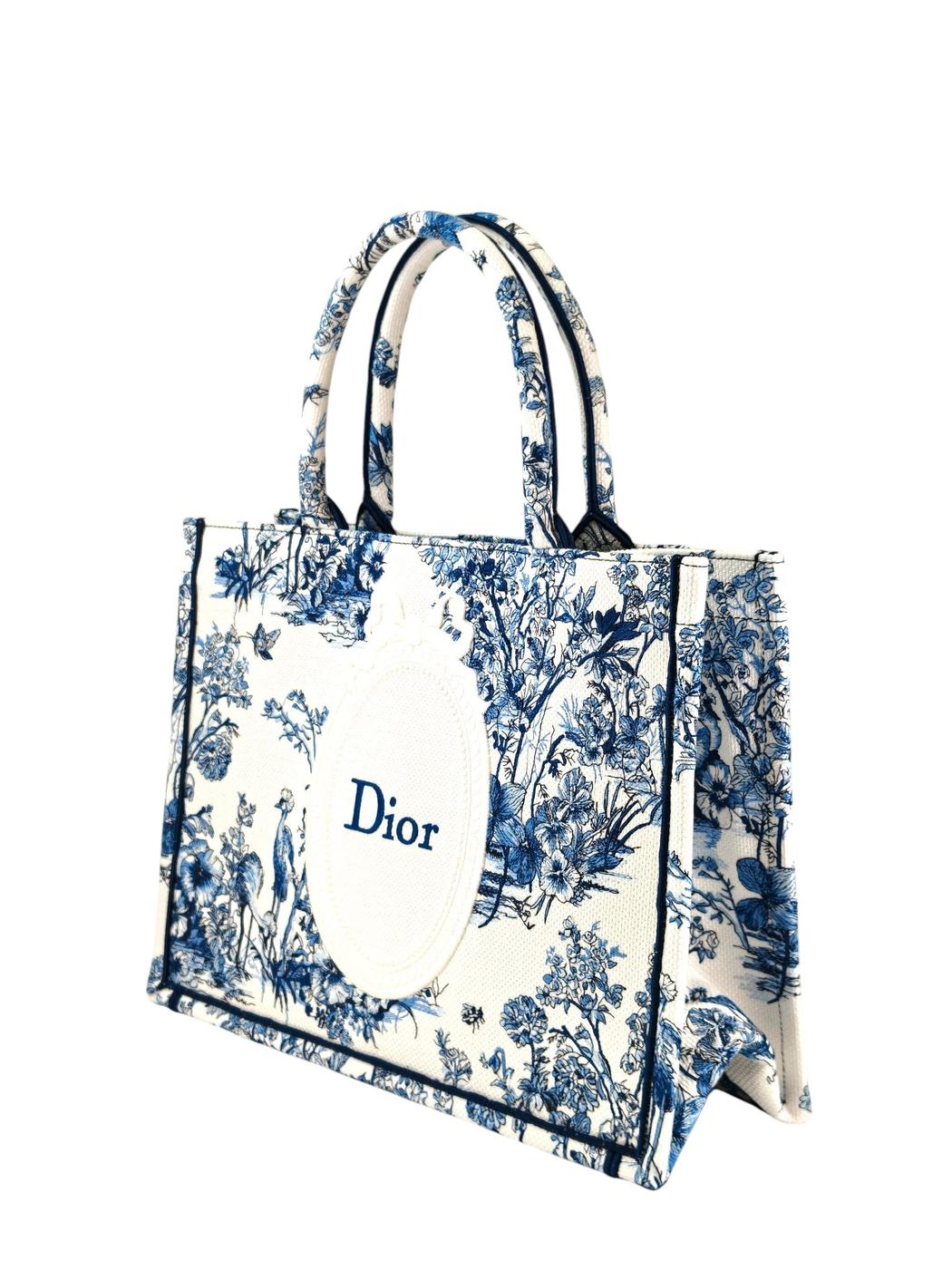 Dior ディオール ブックトートミディアム トワル ドゥ ジュイ フローラル ガーデン エンブロイダリー ストラップ付き トートバッグ ブルー 管理番号：11398