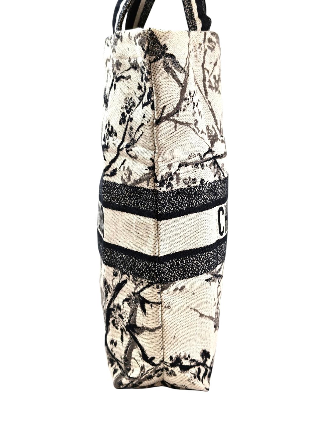 Dior ディオール ノベルティ キャンバス トートバッグ ブラック×ホワイト 管理番号：11467