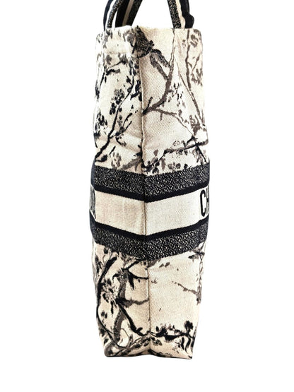 Dior ディオール ノベルティ キャンバス トートバッグ ブラック×ホワイト 管理番号：11467