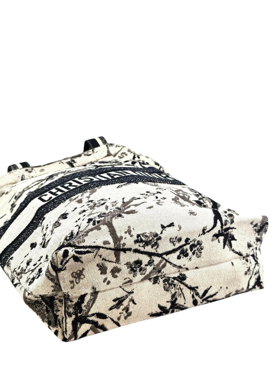 Dior ディオール ノベルティ キャンバス トートバッグ ブラック×ホワイト 管理番号：11467