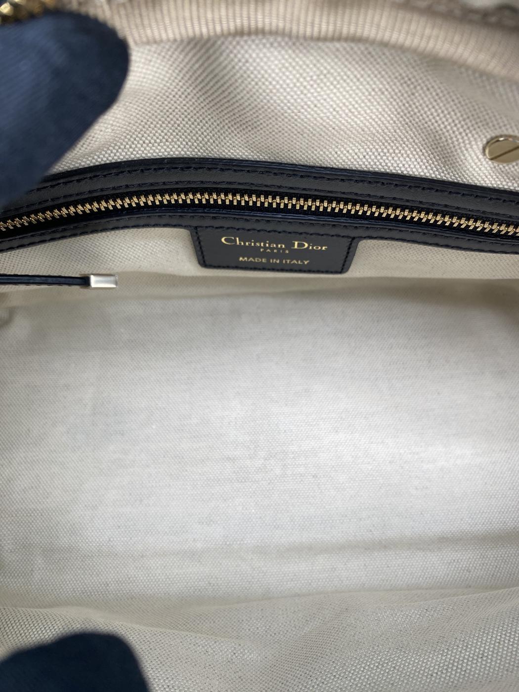 ディオール Christian Dior ハンドバッグ ショルダーバッグ ヴァイブ スモール ボーリングバッグ ブラック×ホワイト e58838a 管理番号：8903