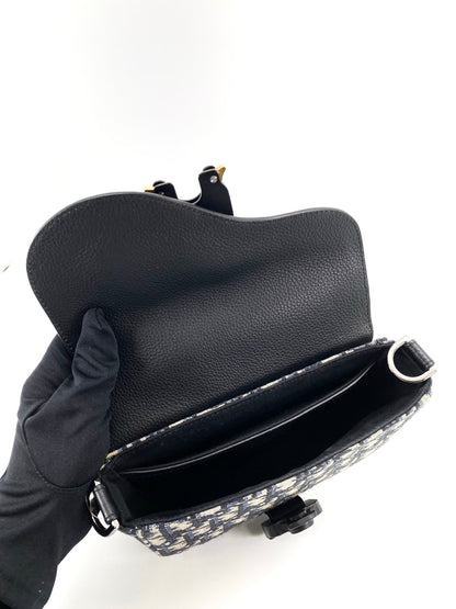 Dior Deal Oblique 马鞍形肩背包，黑色，参考编号：9258