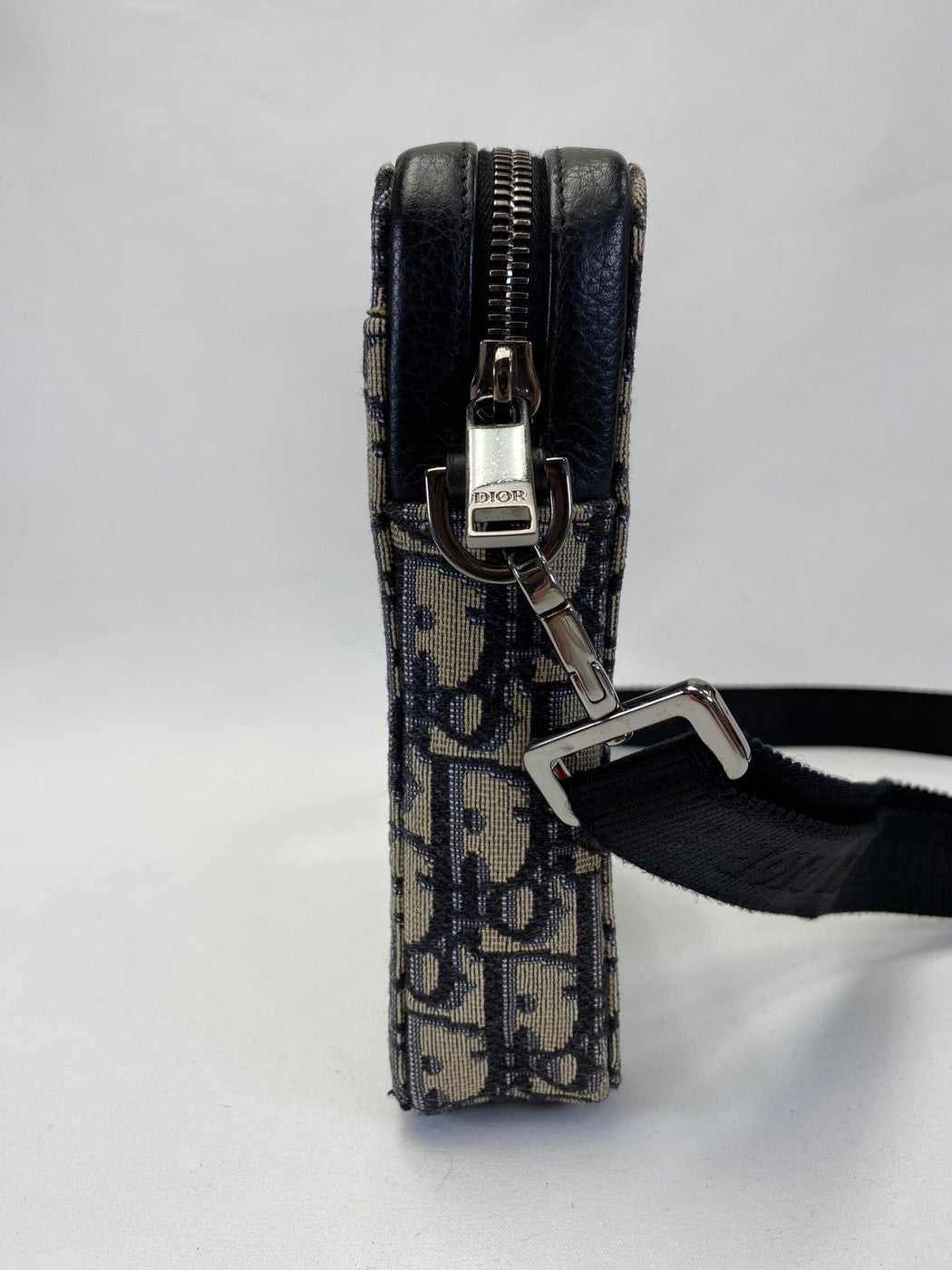 DIOR ディオール メッセンジャーポーチ ショルダーバッグ オブリーク ネイビー 2ESBC265YSE 管理番号：9434