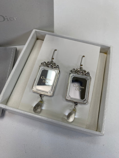 Dior 银色镜框水滴耳环（货号：9436）