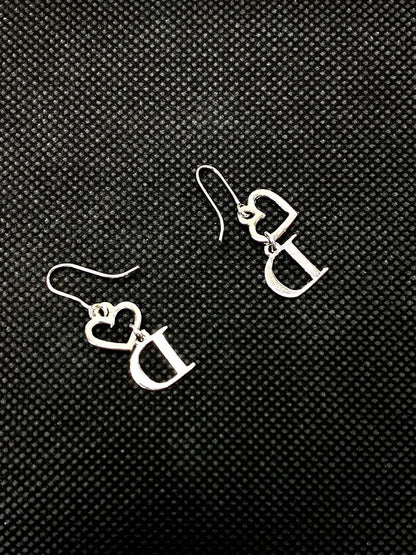 Christian Dior クリスチャンディオール ロゴ ピアス ハート ラインストーン シルバー 管理番号：9491