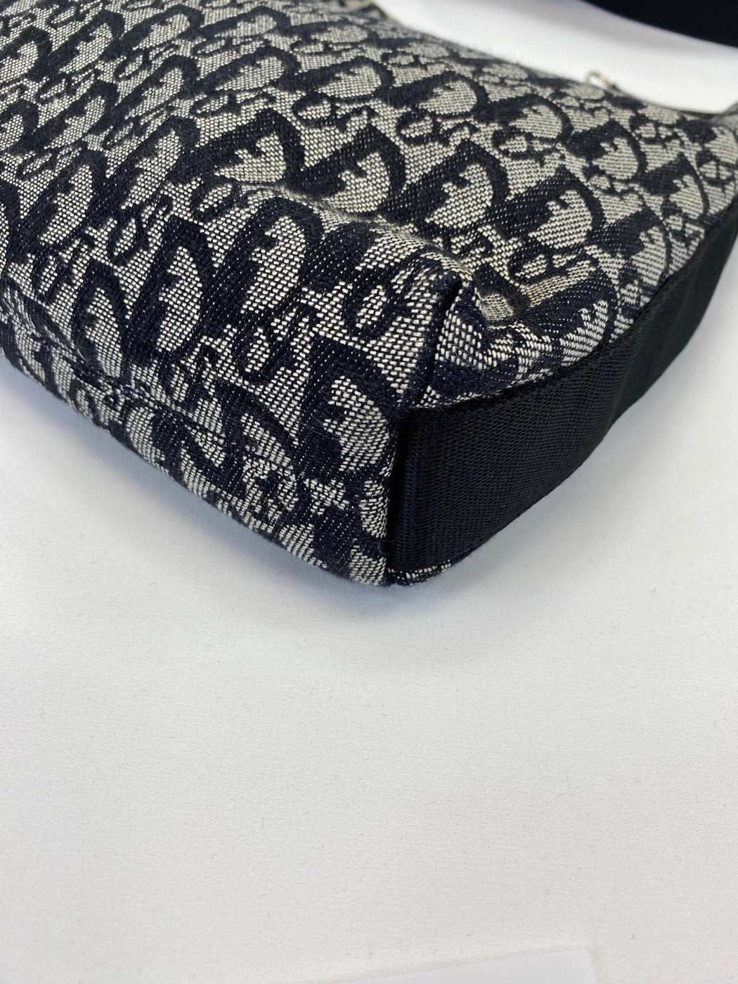 Dior Trotter 斜挎包，海军蓝，货号：9535