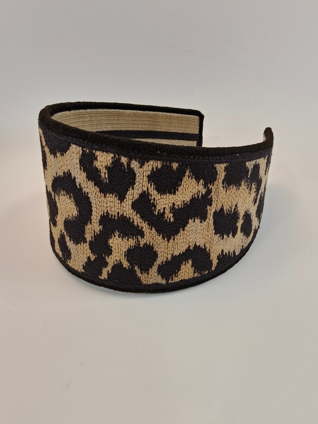 Dior クリスチャンディオール オブリーク カチューシャ ヘアバンド レオパード ブラウン 管理番号：9697