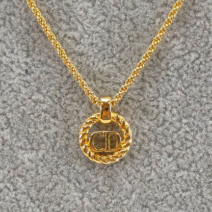 Christian Dior CD Logo 扭纹圆环项链 金色 参考编号：9954