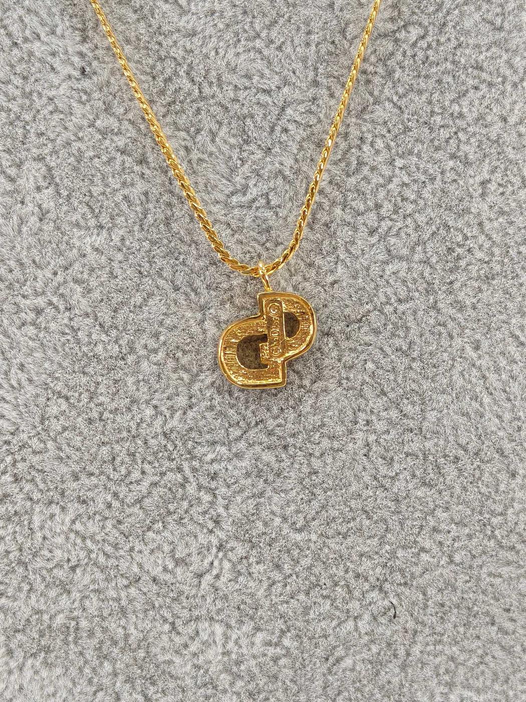Christian Dior CD 标志金项链。货号：9957。