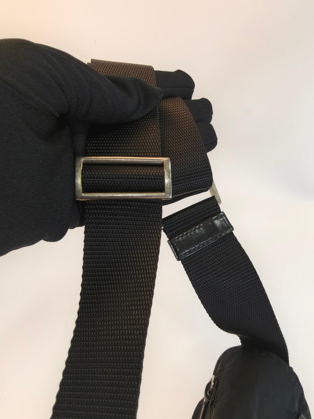 PRADA Prada 单肩包 三角形 Logo 尼龙 黑色 控制编号：10256