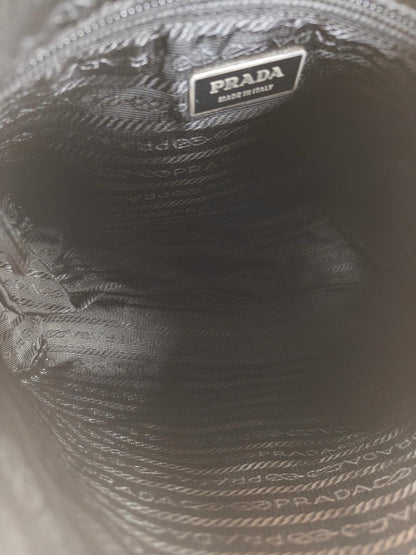 PRADA Prada 单肩包 三角形 Logo 尼龙 黑色 控制编号：10256