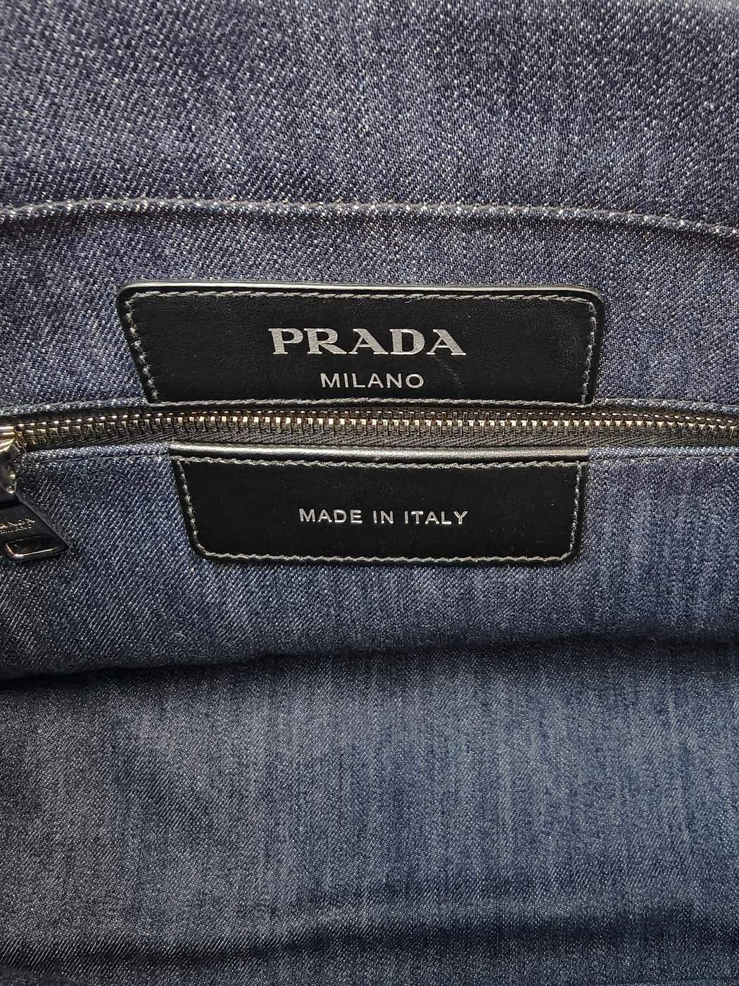 Prada 牛仔布 Logo 手提包丝网印刷蓝色 x Nero 参考编号：10269