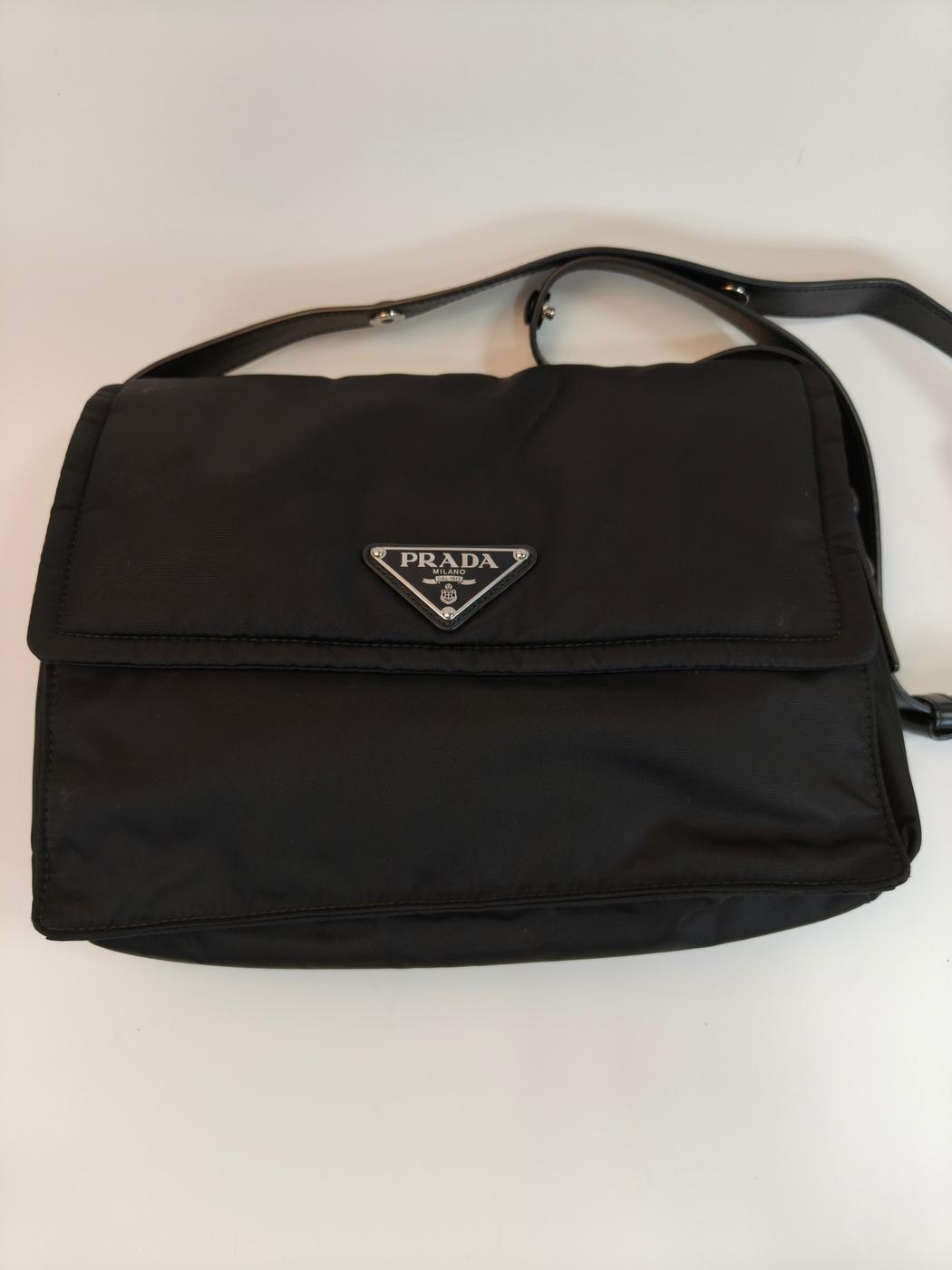 PRADA Tessuto 尼龙和皮革单肩包 1BD313 黑色 控制编号：10310