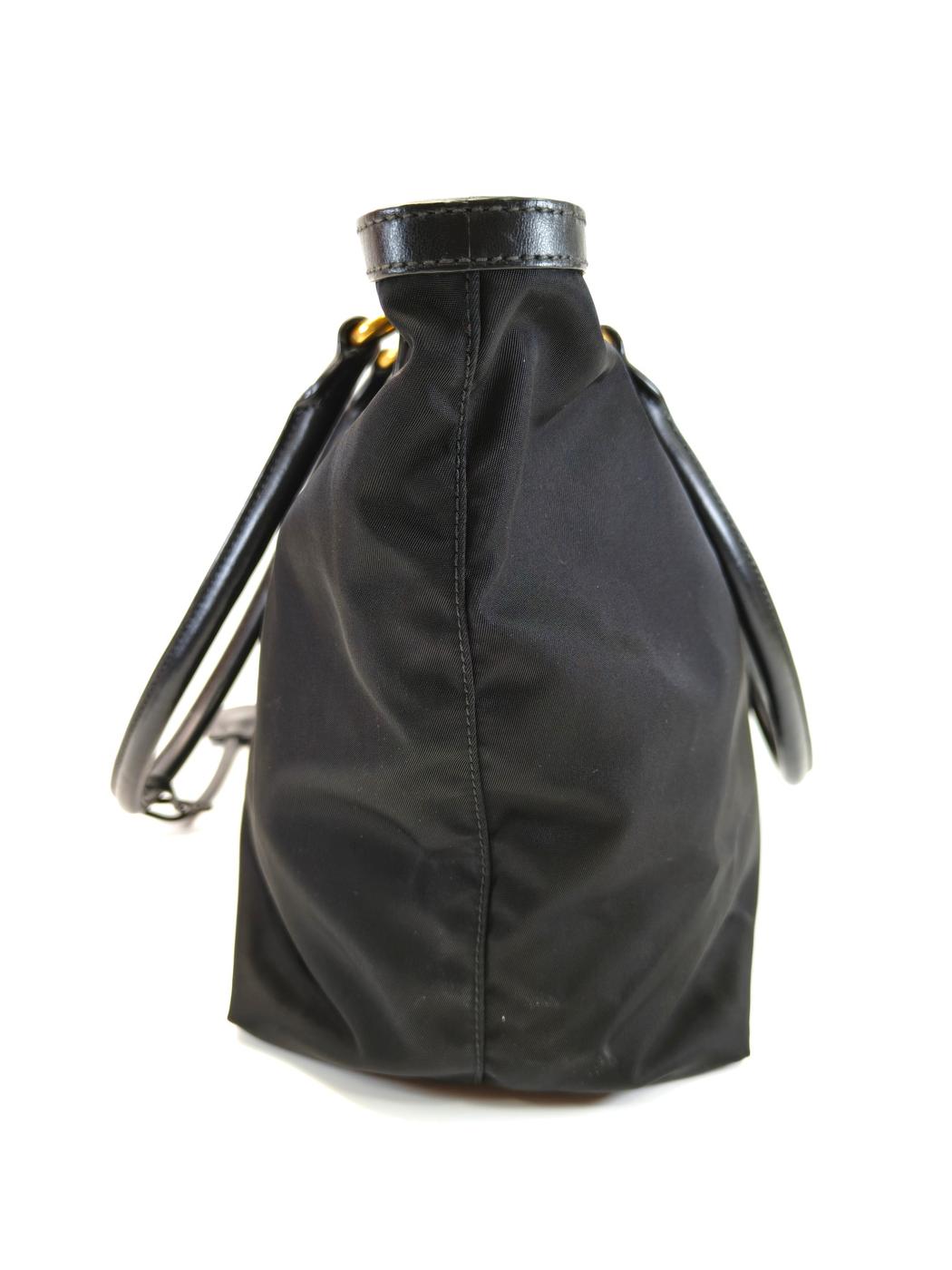 PRADA プラダ ナイロン トートバッグ 三角ロゴ ブラック 管理番号：10519