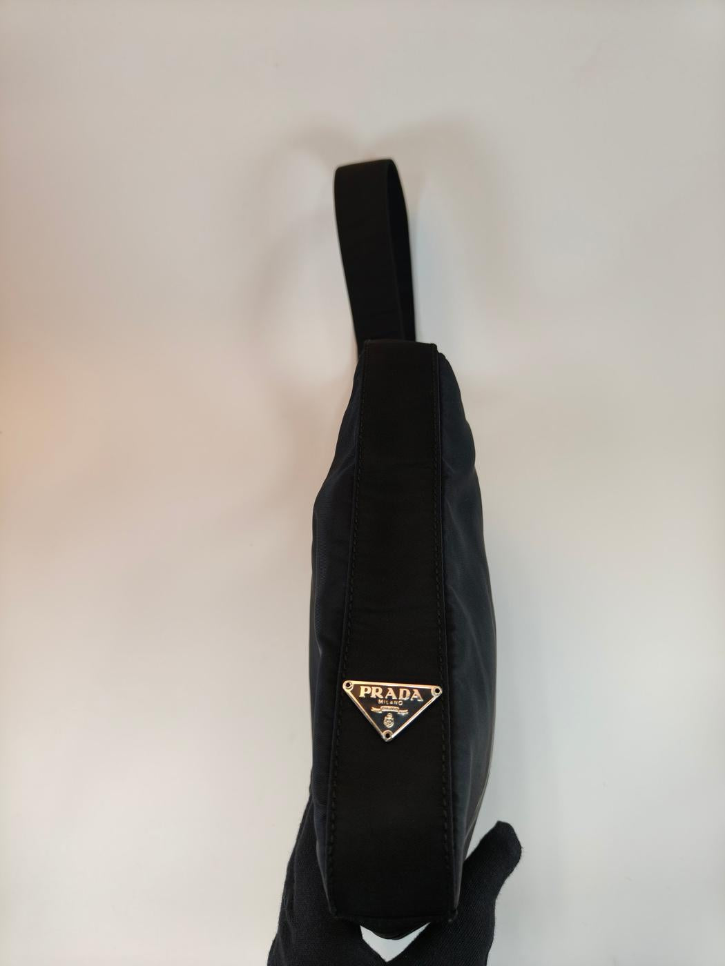 PRADA 普拉达 尼龙 单肩包 黑色 管理编号：10765