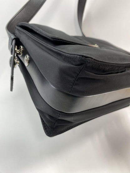 PRADA 普拉达 小号加衬再生尼龙单肩包 黑色 管理编号：11022