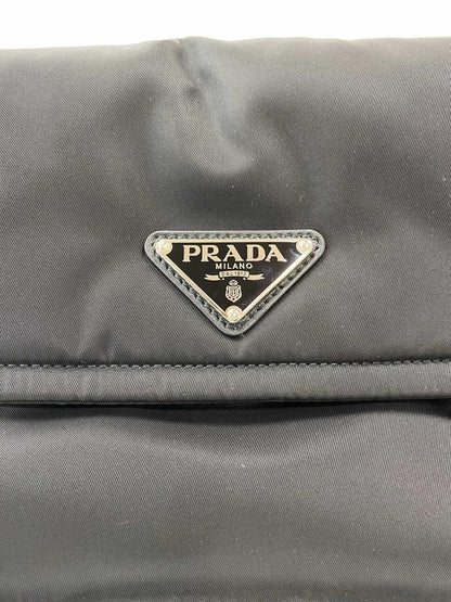 PRADA 普拉达 小号加衬再生尼龙单肩包 黑色 管理编号：11022