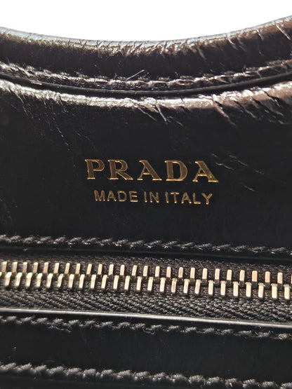PRADA プラダ スモール レザー トートバッグ ブラック 管理番号：11367