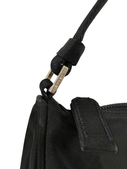 PRADA プラダ ナイロン ポーチ ミニバッグ ブラック 管理番号：11526