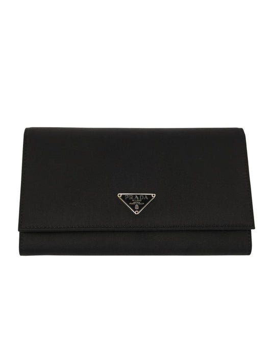 PRADA プラダ 三角ロゴ付き 二つ折り長財布 ブラック 管理番号：11546