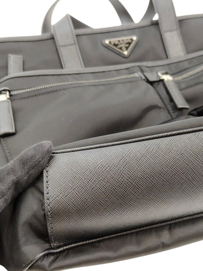 PRADA プラダ ナイロン 三角ロゴ付き 2WAY トートバッグ ブラック 管理番号：11657