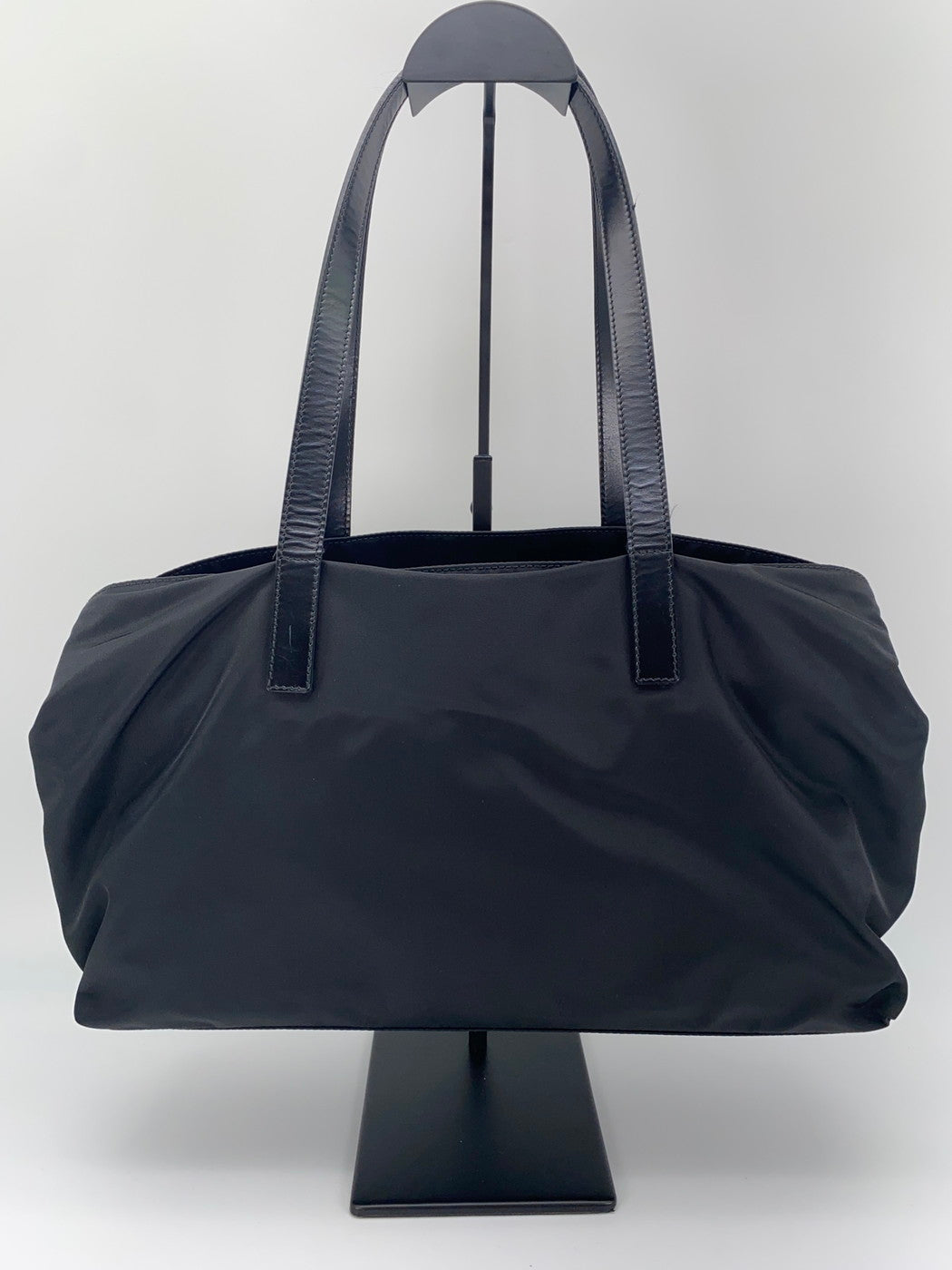 PRADA プラダ トートバッグ ハンドバッグ ナイロン 黒 NERO 管理番号：9221