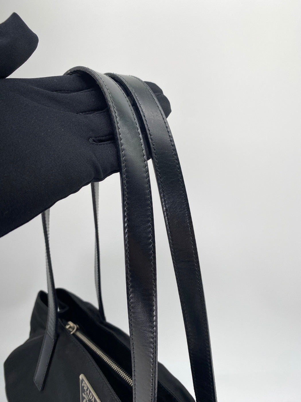 PRADA プラダ トートバッグ ハンドバッグ ナイロン 黒 NERO 管理番号：9221