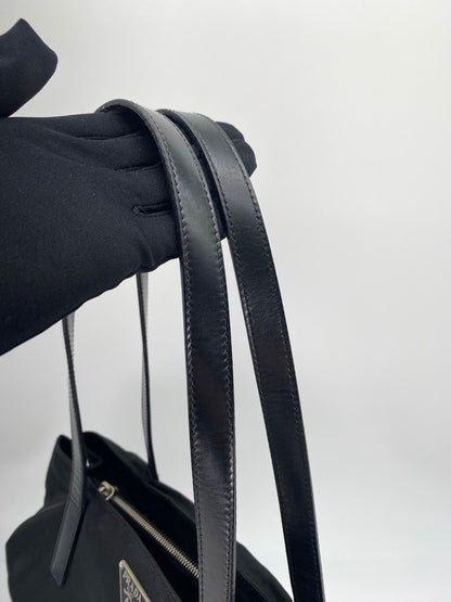 PRADA プラダ トートバッグ ハンドバッグ ナイロン 黒 NERO 管理番号：9221
