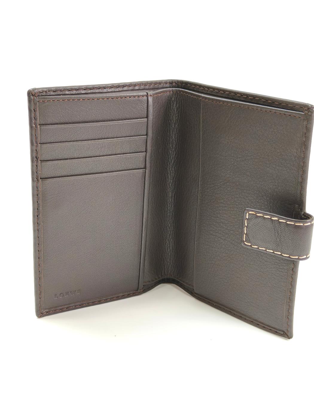 LOEWE 驼色麂皮对折钱包 参考编号：10363