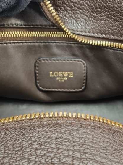 LOEWE Amazona 28 手提包，迷你波士顿包，棕色，控制编号：10390