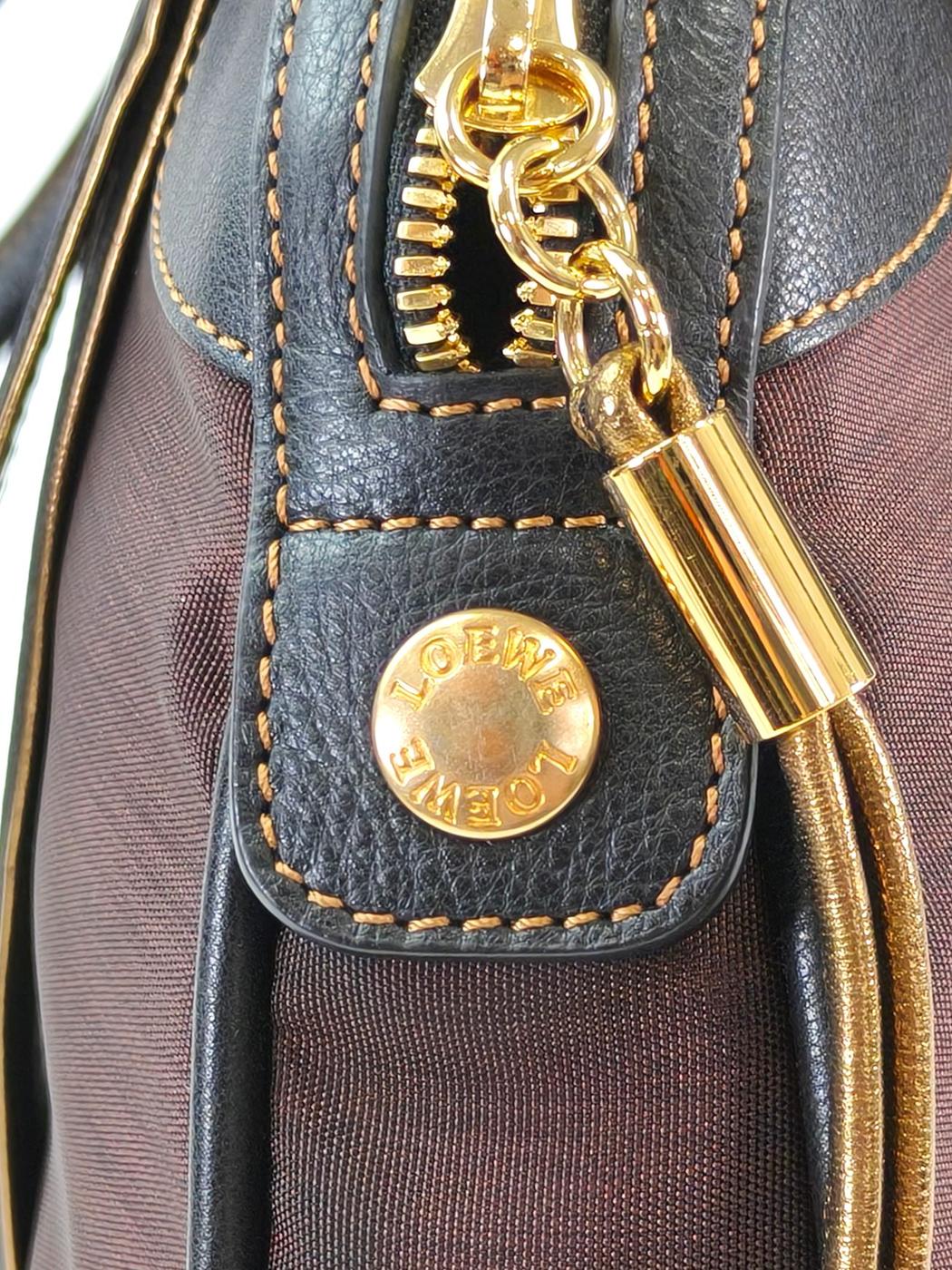LOEWE ロエベ 型押しロゴ ナイロン トートバッグ ブラウン 管理番号：11299