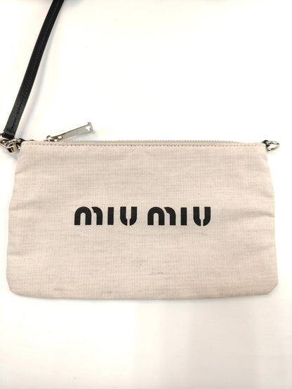 MIUMIU 缪缪 网眼 IVY 编织包 黑色 管理编号：10947
