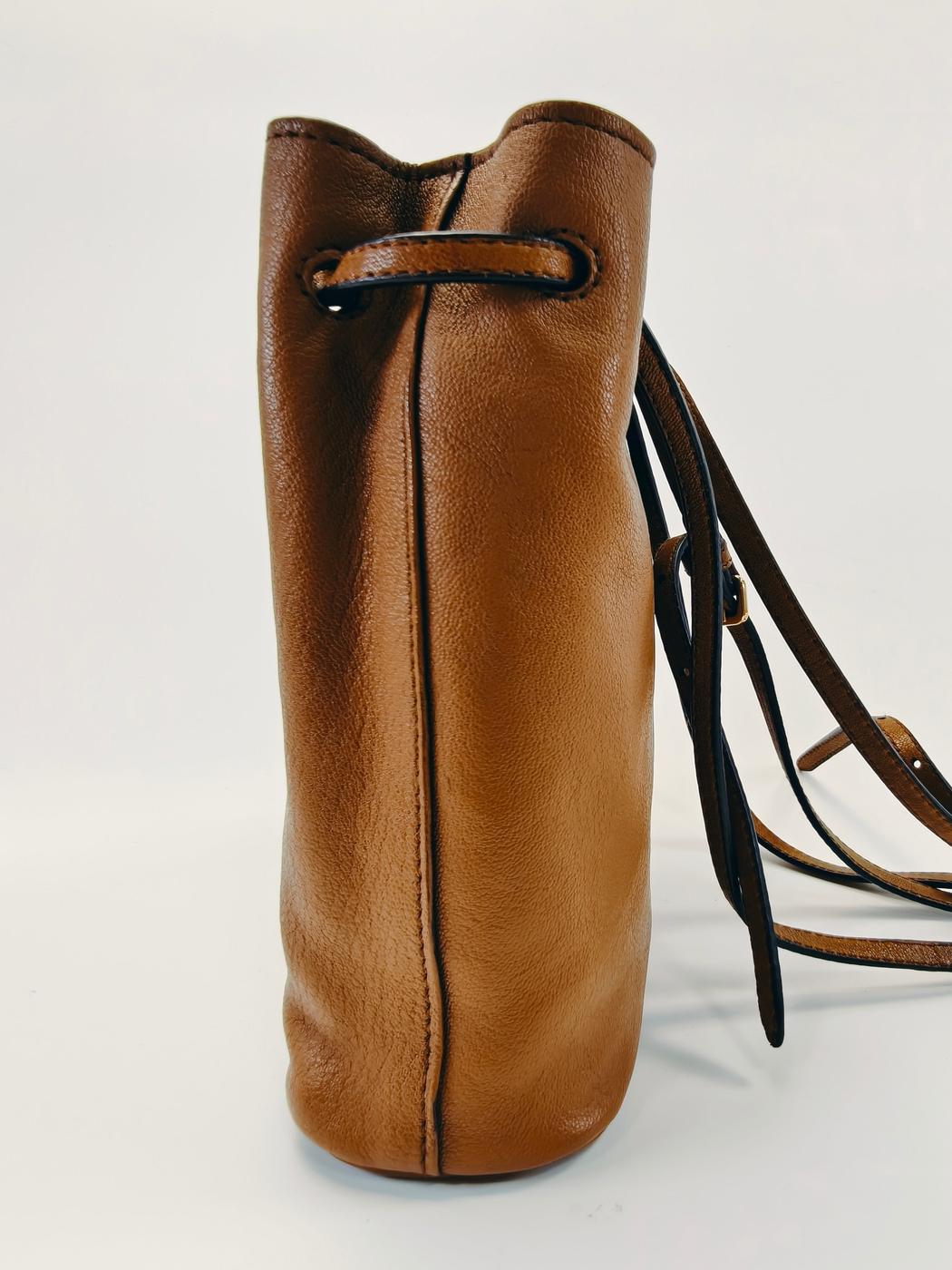 MIU MIU ミュウミュウ ナッパレザー ミニバッグ ミニショルダーバッグ ポシェット 巾着 ブラウン 斜め掛け 5NF460 管理番号：9739