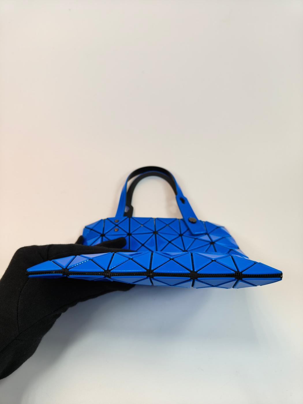 BAOBAO ISSEY MIYAKE 三宅一生 BAOBAO 手提包 迷你包 蓝色 管理编号：10761